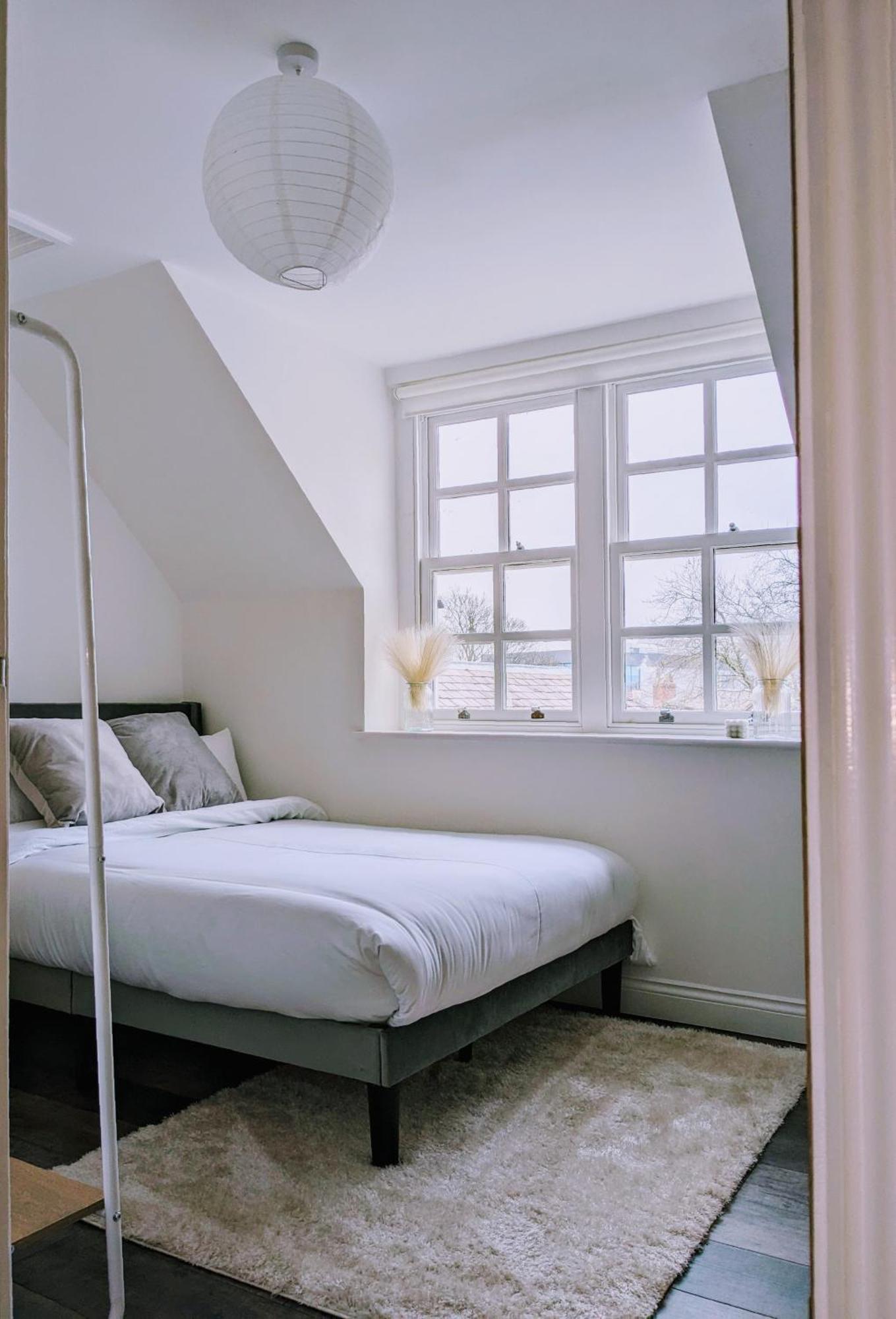 Sterling Stylish 2 Bedroom Central Modern Apartment Darlington  Buitenkant foto